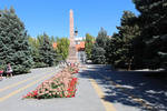 Памятник героям, павшим при защите Сталинграда в 1942-1943 гг.Фото 2015 г.
