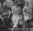 Эмилия Адамовна Ридель (в центре),мама Роберта Риделя, в санатории.Фото 1939 г.