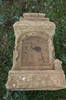 Старинный надгробный памятник в с. Привольное (бывшая немецкая колония Варенбург) Ровенского района Саратовской области.
Фото 4 мая 2021 г.
