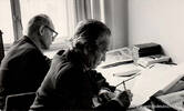 Beratung sowjetdeutscher Schriftsteller in Moskau, 9.-11. Januar 1980. Foto: David Neuwirt.

Im Vordergrund sitzt Oswald Pladers.
